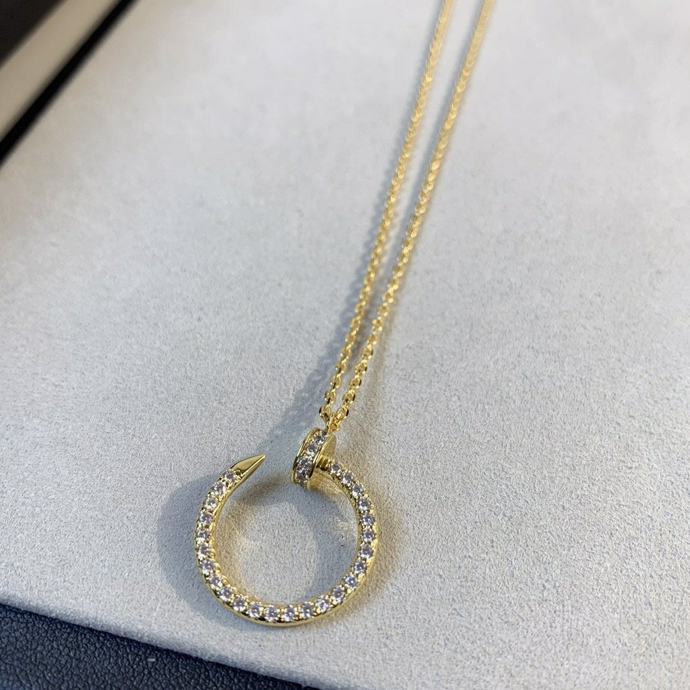 TimiJUSTE NECKLACE GOLD DIAMONDS