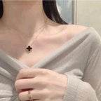 TimiCLOVER 15MM BLACK ONYX SINGLE FLOWER NECKLACE