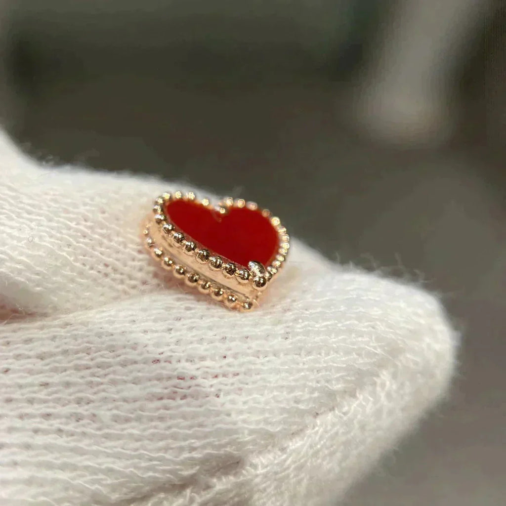 TimiHEART CARNELIAN STUD EARRINGS