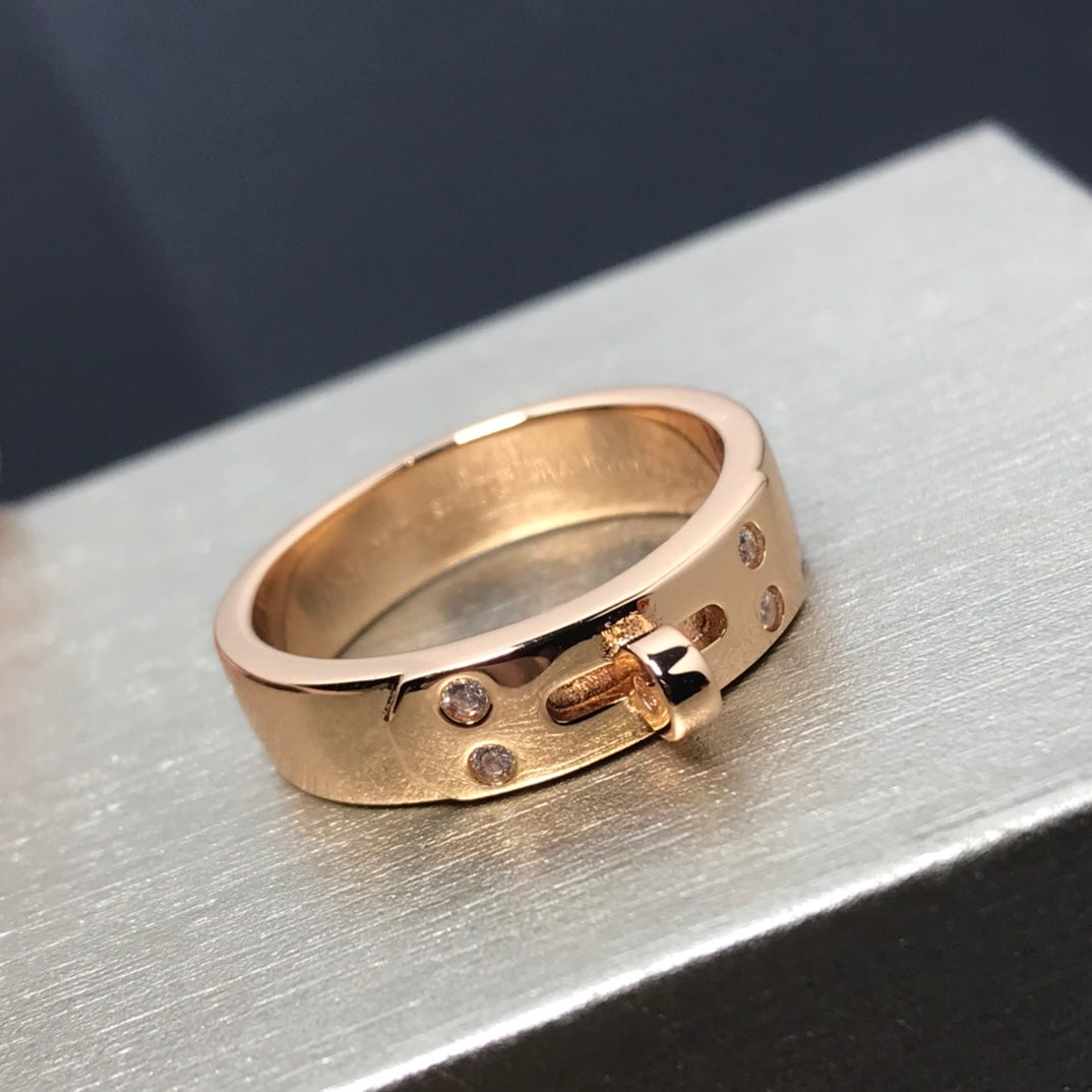 TimiKELLY MEDIUM RING