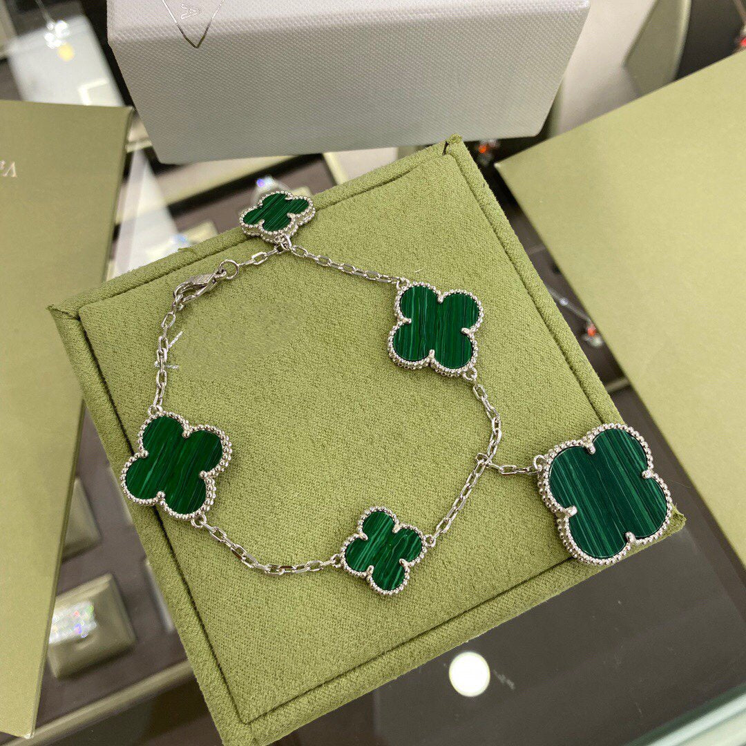 ¡®Timi¡¯CLOVER 5 MOTIFS SIVLER MALACHITE BRACELET