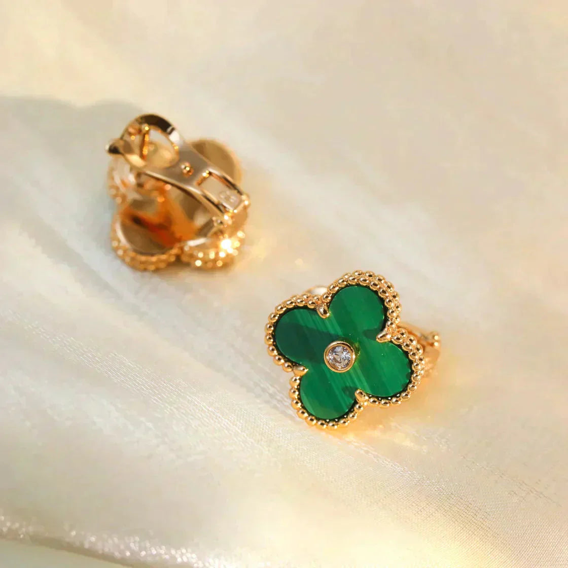 TimiCLOVER MEDIUM 1 MOTIFS MALACHITE DIAMOND EARRINGS