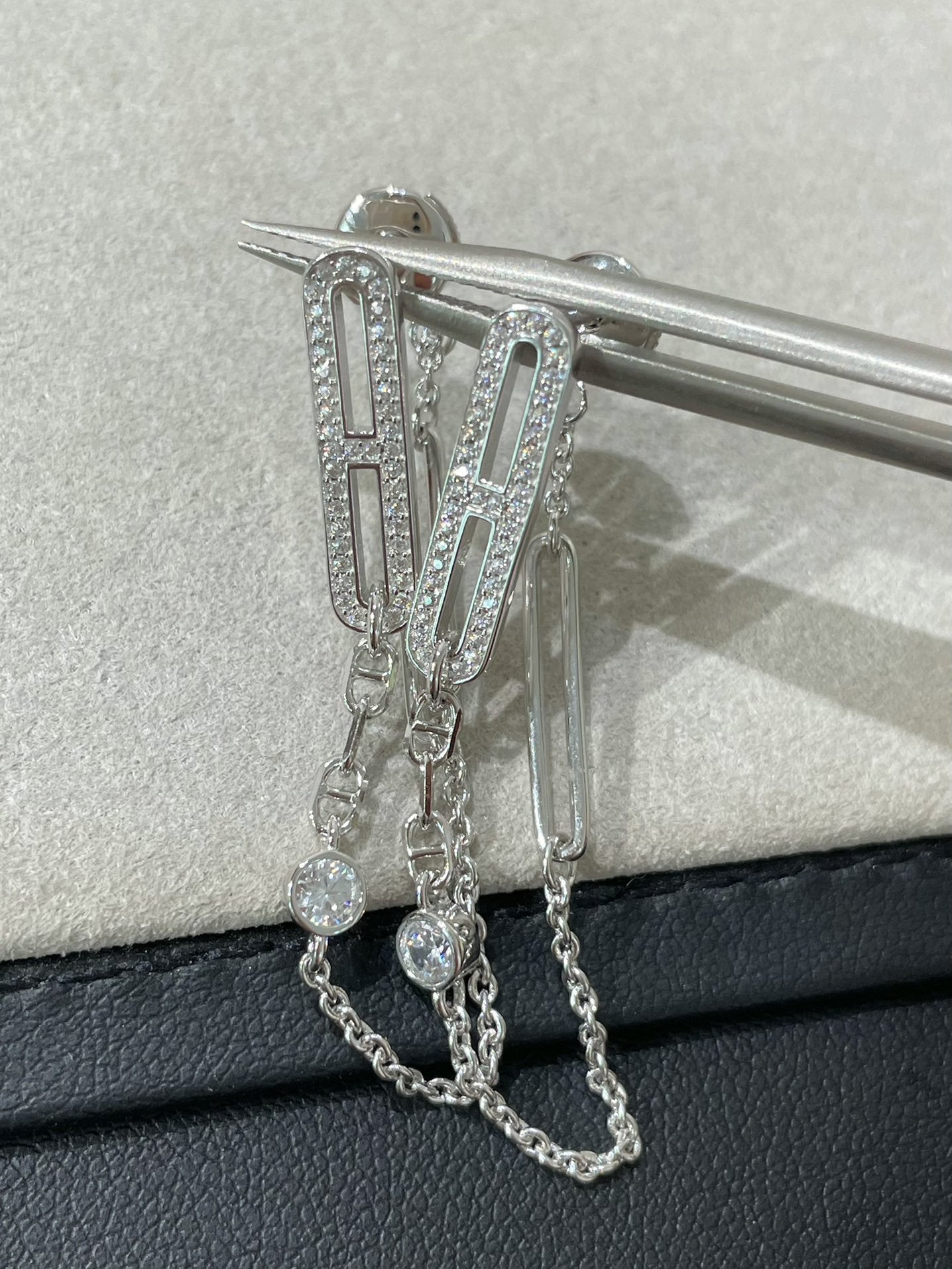 TimiCHAINE CHAOS DIAMOND DROP EARRINGS