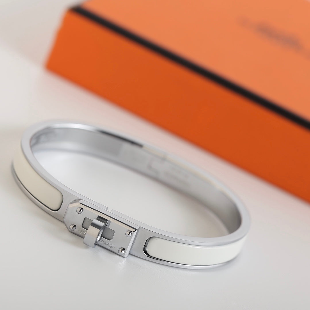 TimiHM KELLY WHITE BRACELET