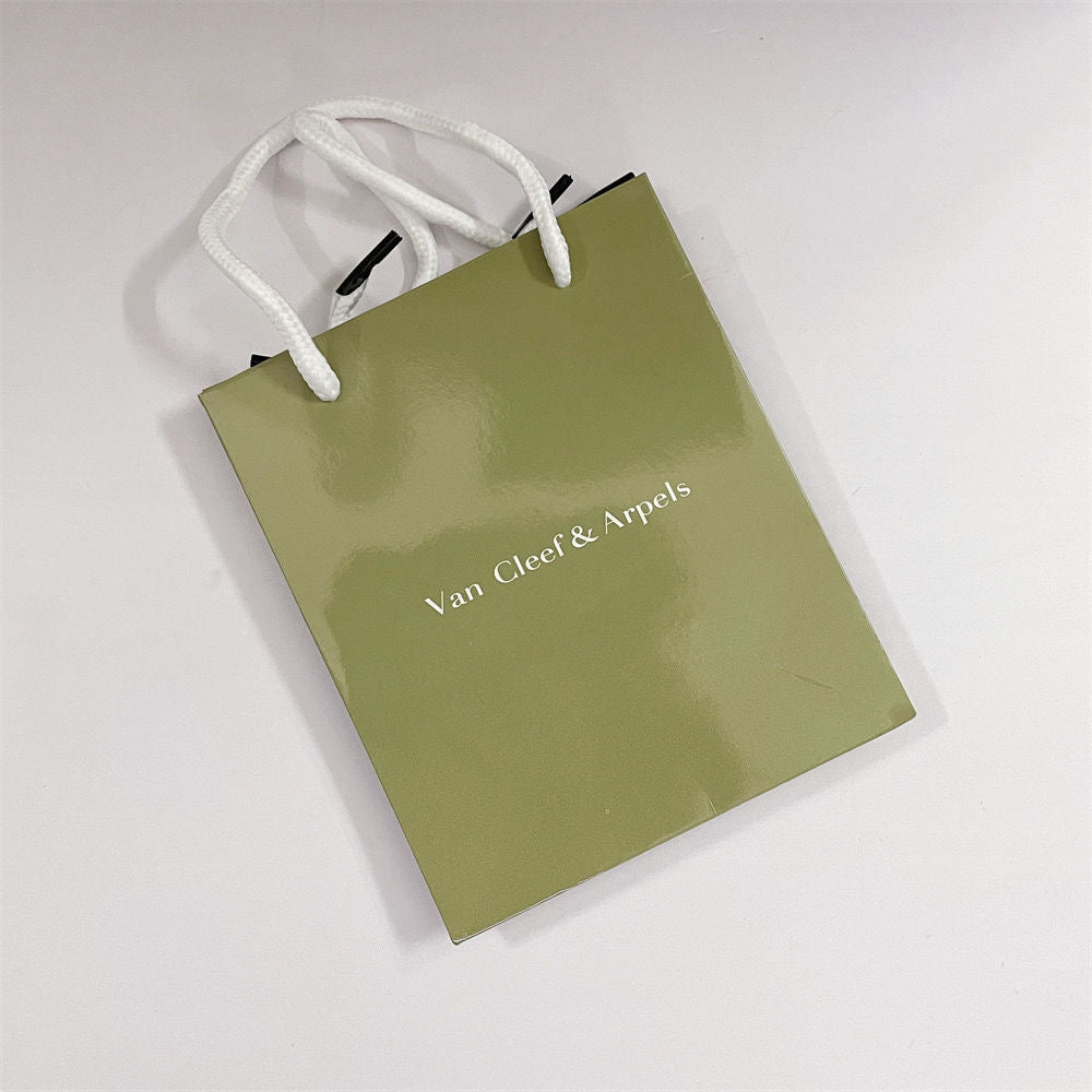 TimiVA CLOVER BRACELET NECKLACE RING BOX GIFT BAG