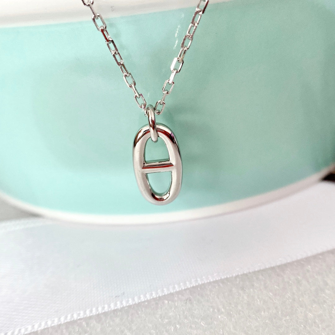TimiHM PIG NOSE NECKLACE
